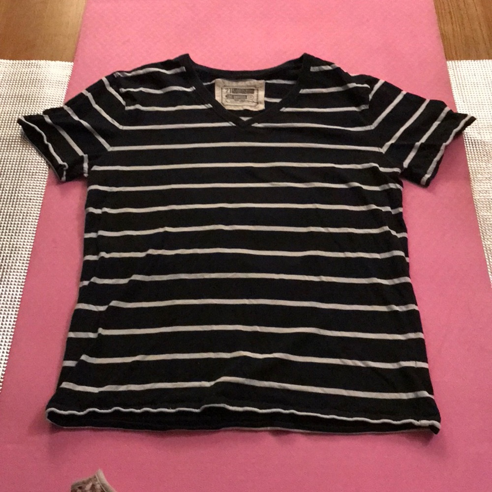 Men’s crewneck sweatshirt